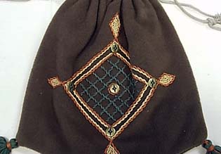 Almonier Stil 13. Jh. / 14. Jh.