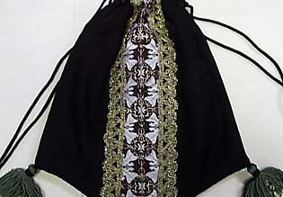 Almonier Stil 13. Jh. / 14. Jh.