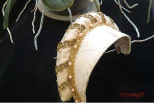 Renaissance Haube Stil 16. Jh. weiss