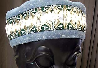 Hut Mütze mit Bortenbesatz