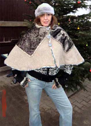 Poncho/Pelerine vorn